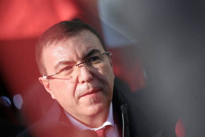 Националната полиция предава на прокуратурата материали за ремонт за стотици